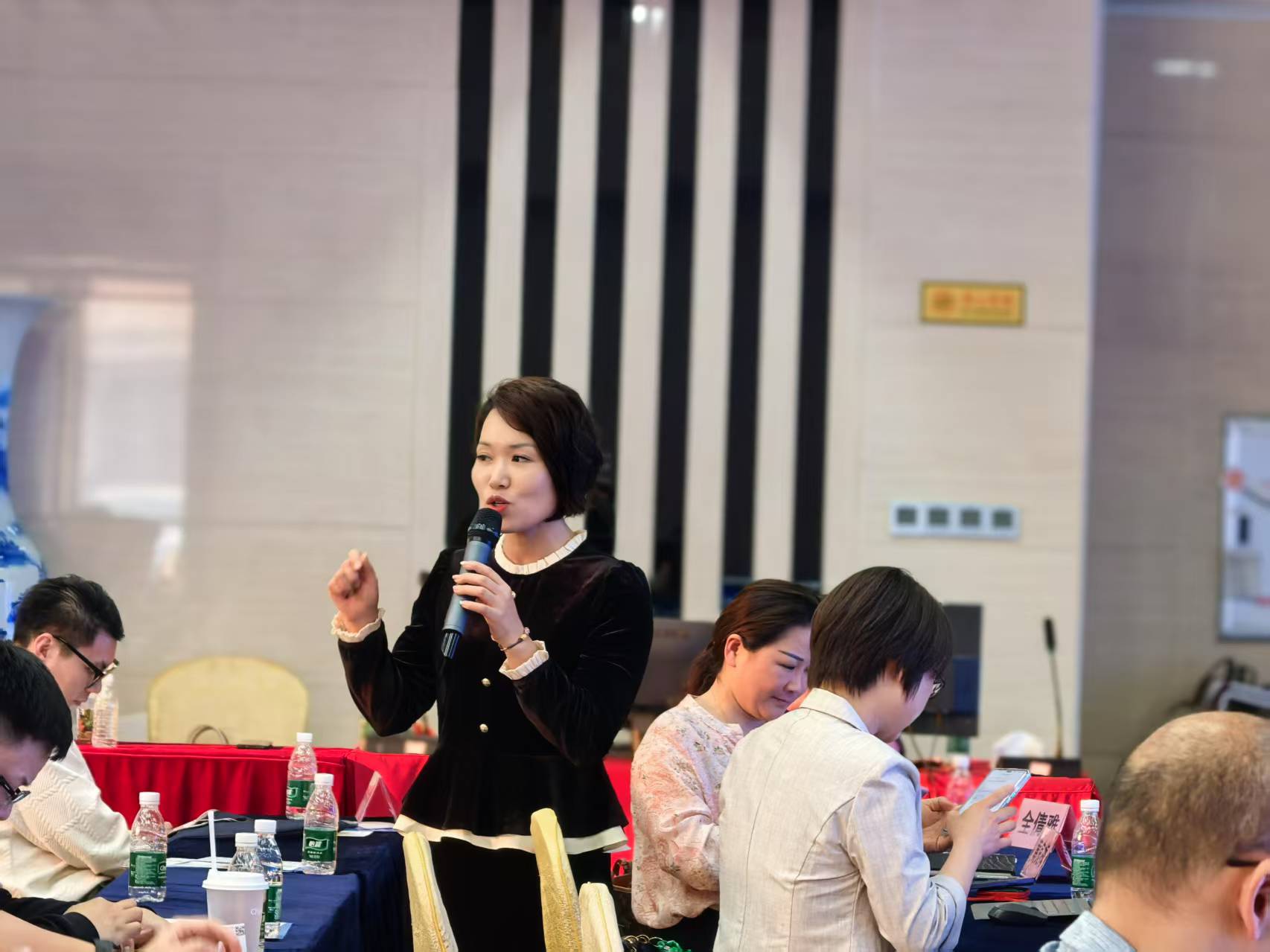 楊雙林專家代表受邀參加2025年廣東省高新技術企業培育政策宣講活動（清遠站）